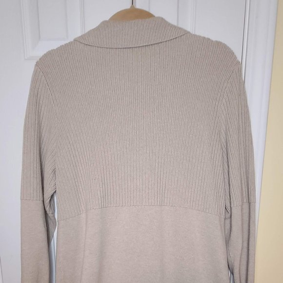 CJ Banks Tan Button Down Cardigan 1X - Picture 3 of 3